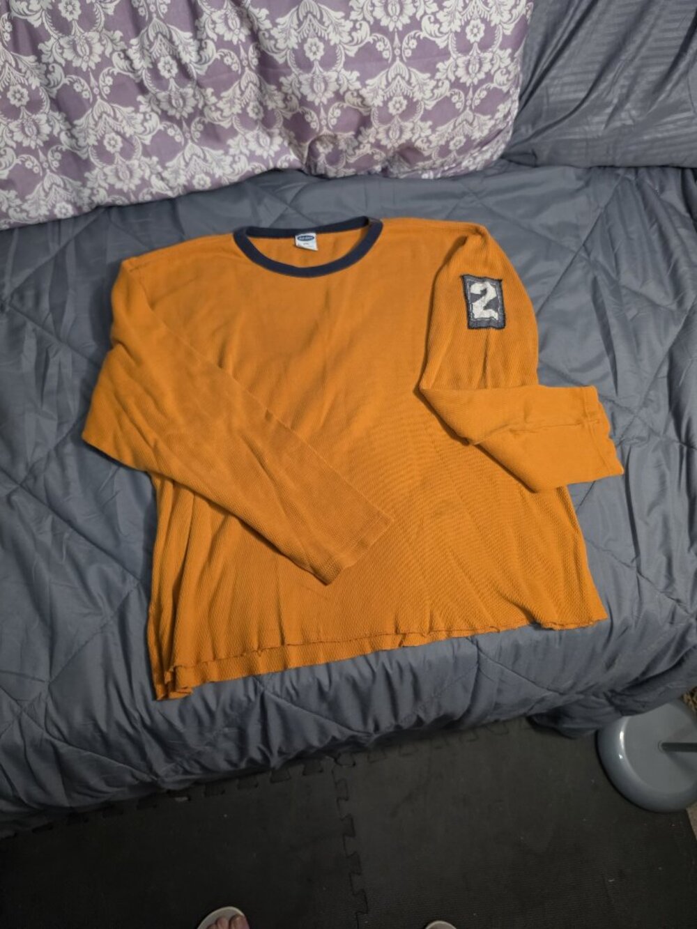 Old Navy Long Sleeve T (XXL)